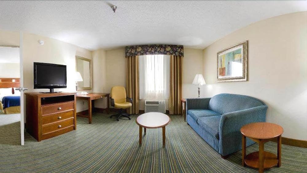 Holiday Inn Express - Richmond Downtown By Ihg Экстерьер фото