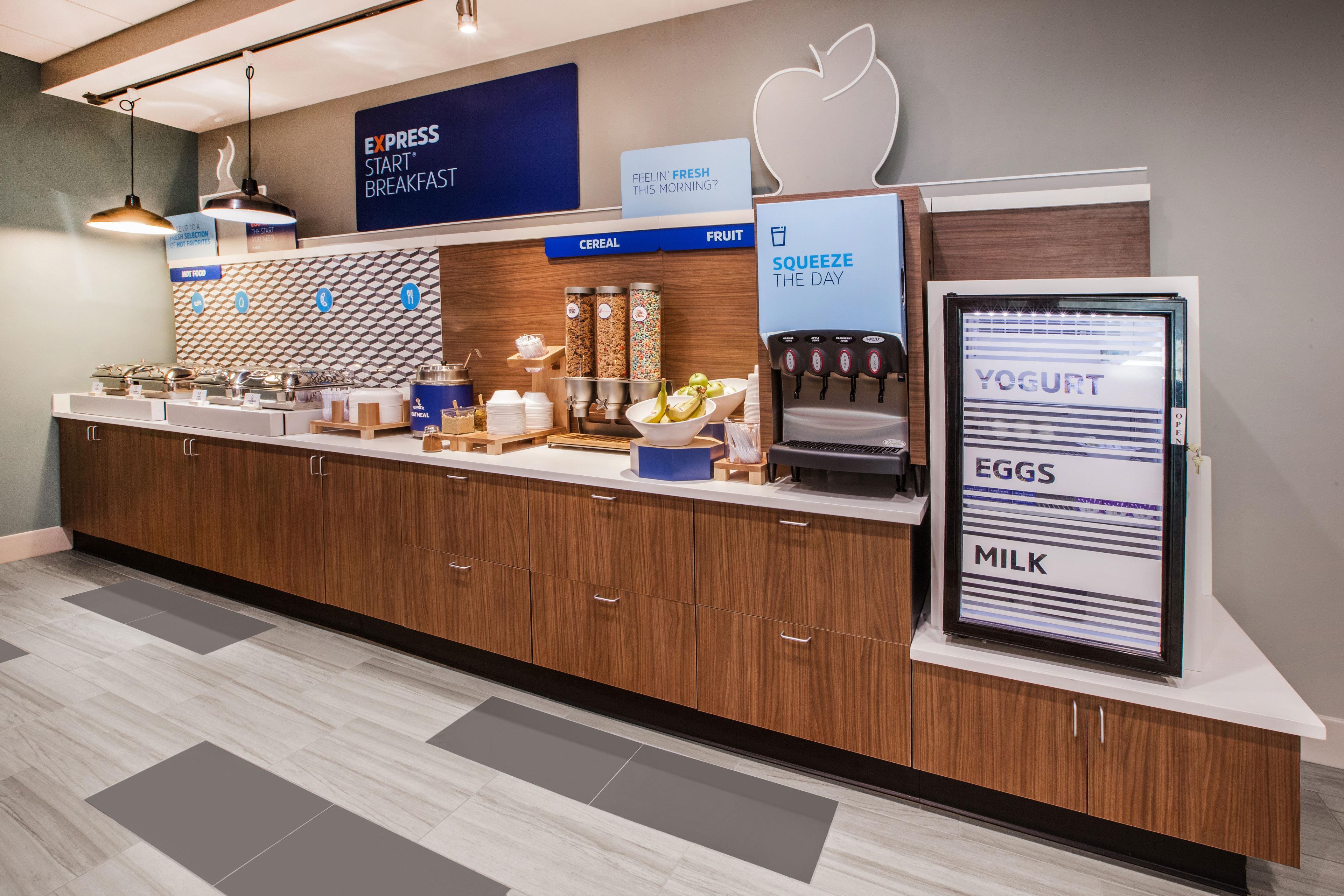 Holiday Inn Express - Richmond Downtown By Ihg Экстерьер фото