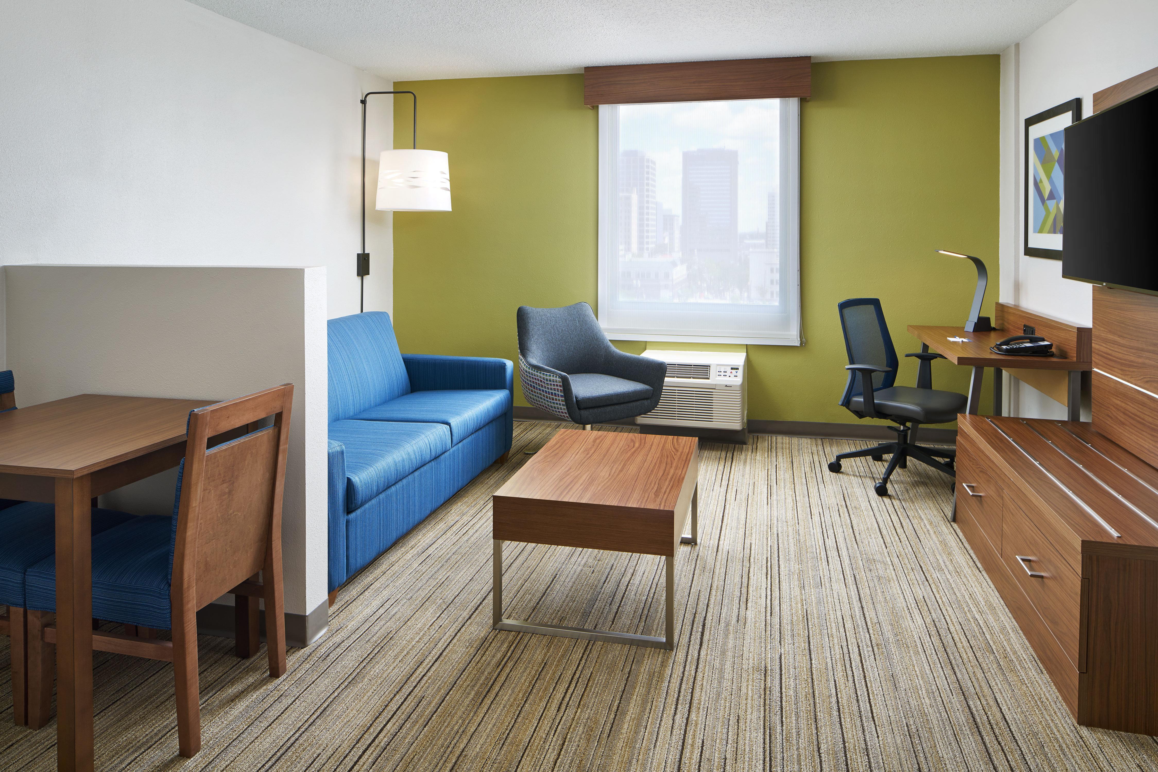 Holiday Inn Express - Richmond Downtown By Ihg Экстерьер фото